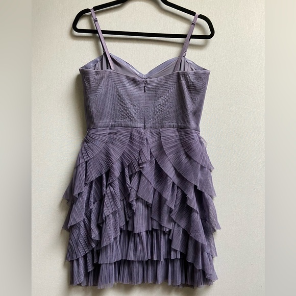 BCBG Maxazria Purple Strapless Prom Formal Dress Sz 12 - Picture 2 of 15